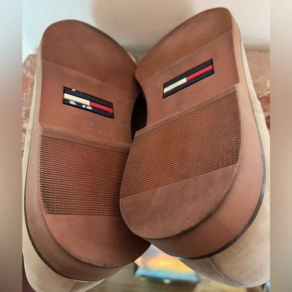 Tommy Hilifingr leather Cream Oxford Shoes with Suede Material and Sturdy Sole - Picture 7 of 8